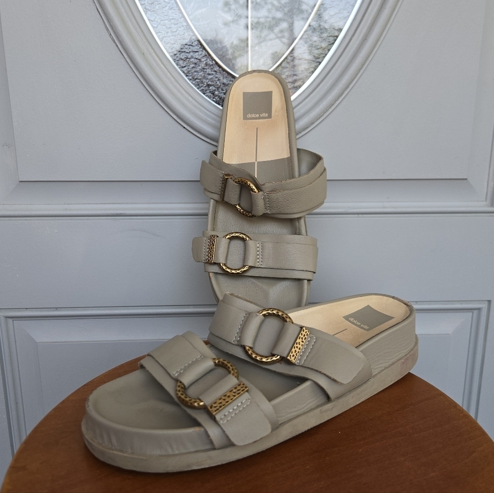 Dolce Vita Soya Platform Sandal
